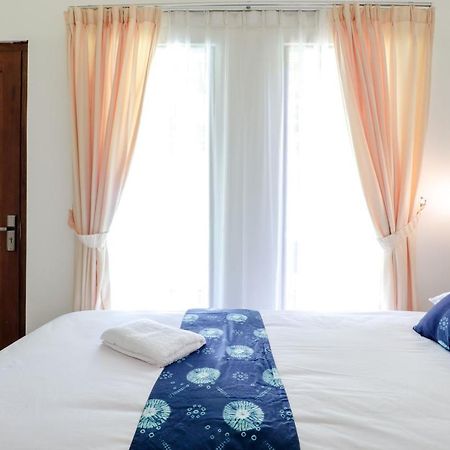 Balkondes Kenalan Hotel Magelang Bagian luar foto
