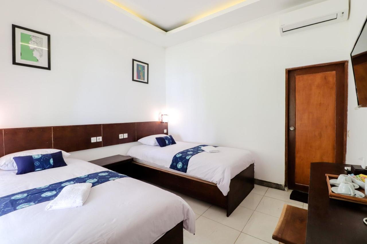 Balkondes Kenalan Hotel Magelang Bagian luar foto